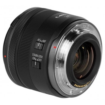 Объектив Canon RF 24mm f/1.8 Macro IS STM-4